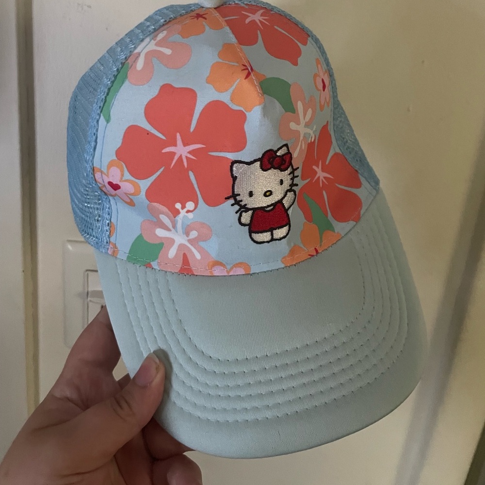 Hello kitty snapback - Picture 2 of 4